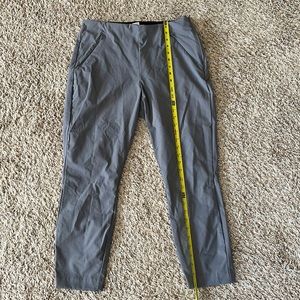 Like new Duluth Trading pants